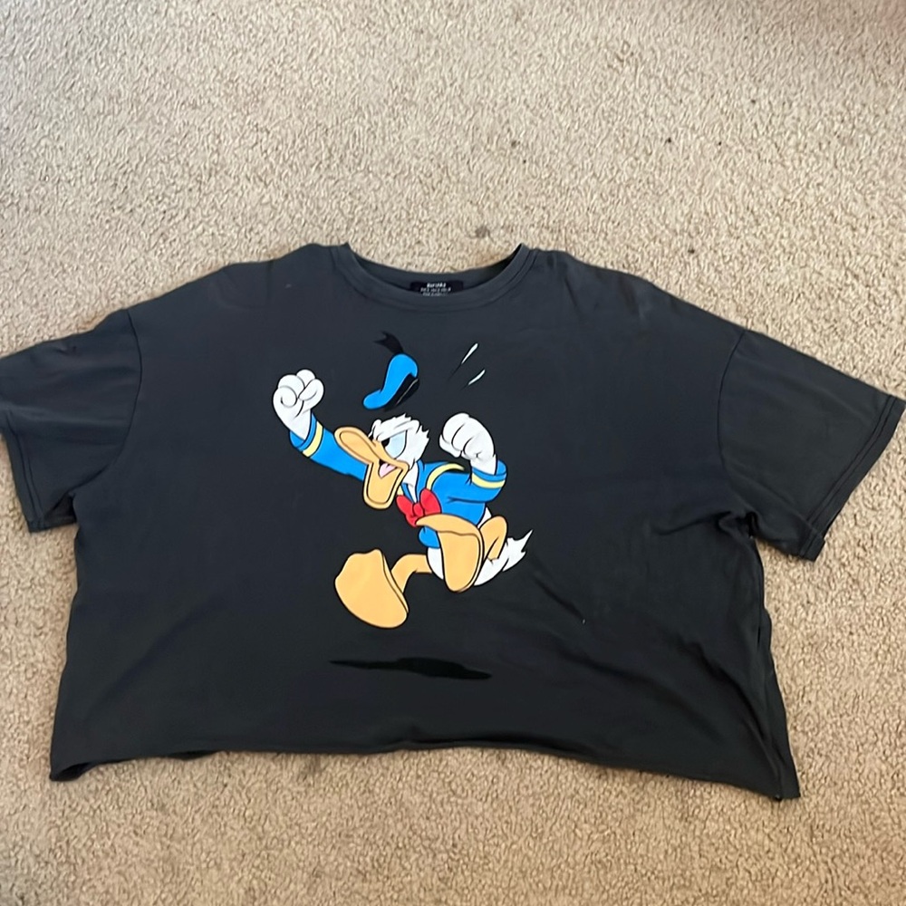 Grey Donald Duck graphic tee